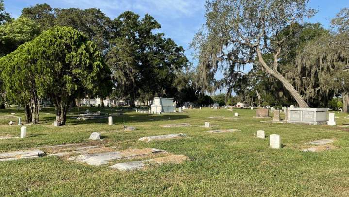 On-site Cemetery Inscriptions Deland